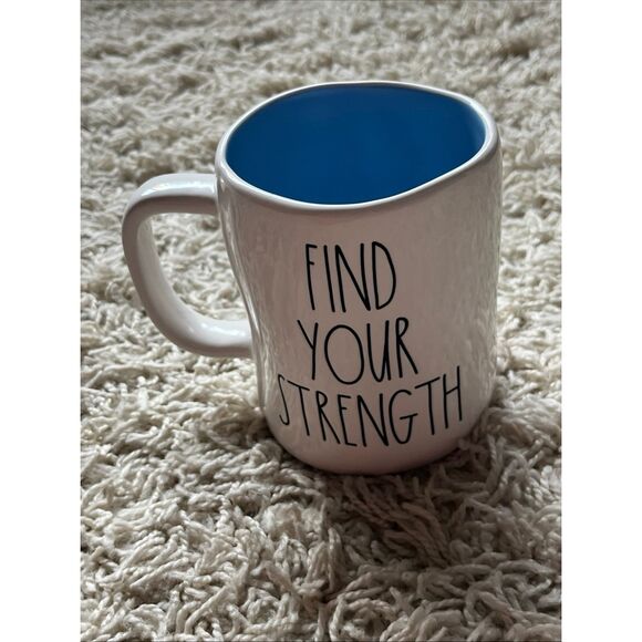 Rae Dunn Disney’s Frozen 'Find Your Strength' Double Sided Mug Anna and Elsa - Picture 2 of 7